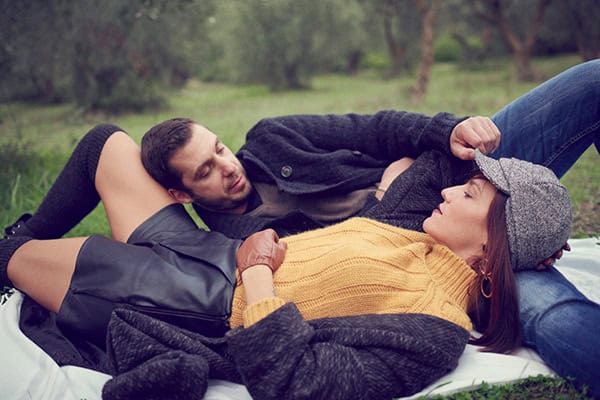 romantic-anniversary-shoot-park-kifisia_09