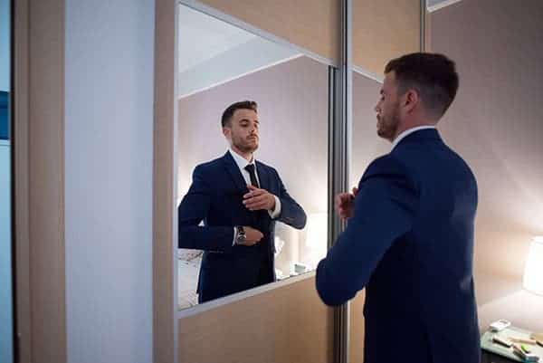 romantic-fall-wedding-athens-white-flowers_10