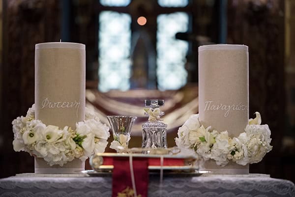 romantic-fall-wedding-athens-white-flowers_16