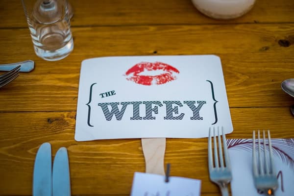 romantic-fall-wedding-paphos-pampas-grass-greenery-fairylights_23y