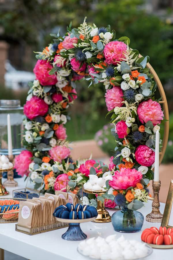 romantic-summer-wedding-thessaloniki-beautiful-floral-design_05x
