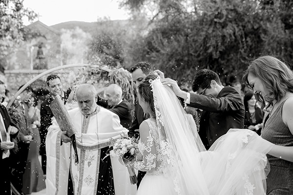 romantic-summer-wedding-village-perdika_13