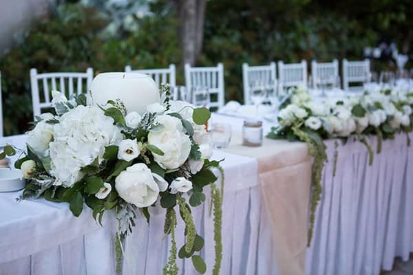 romantic-summer-wedding-white-peonies-and-roses_15x