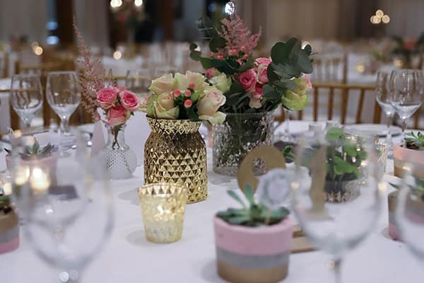 romantic-wedding-pink-gold-color-hues-nicosia_22