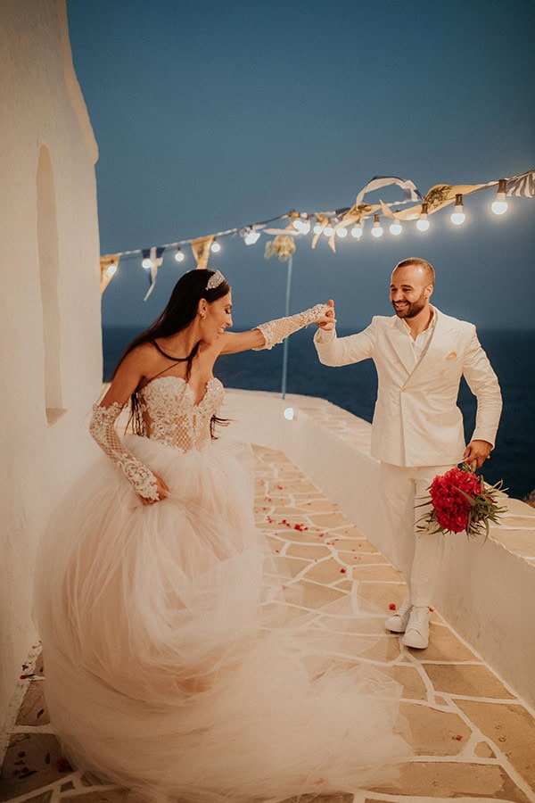 summer-chic-wedding-sifnos-island-olive-bougainvillea_36