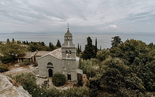 summer-rustic-wedding-beautiful-corfu_03x