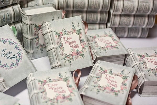 unique-handmade-custom-made-boxes-books-wedding-gifts-favors_01x