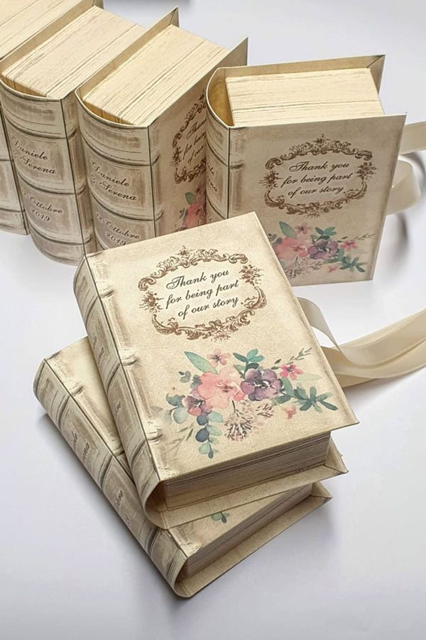 unique-handmade-custom-made-boxes-books-wedding-gifts-favors_01z