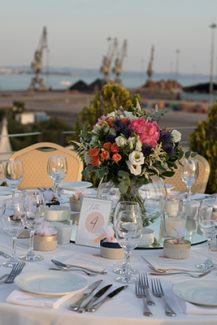 Ομορφο centerpiece