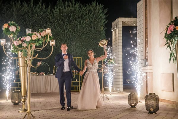 Ρομαντικος στολισμος δεξιωσης Ρομαντικος στολισμος δεξιωσης