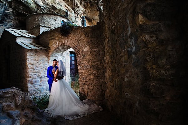 beautiful-romantic-wedding-koropi-pastel-hues_01x