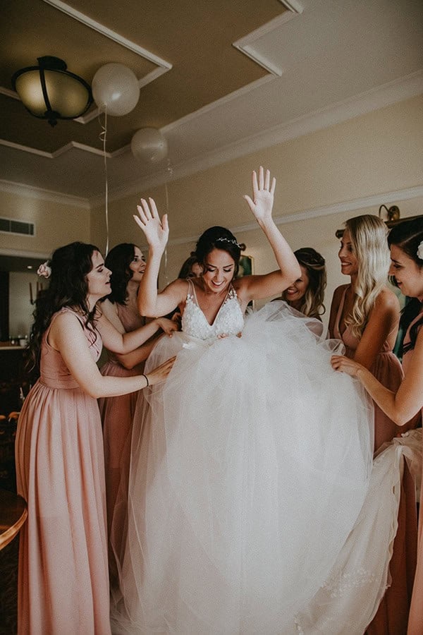 beautiful-summer-wedding-luxury-hotel-paphow-beautiful-floral-design-romantic-atmoshpere_12