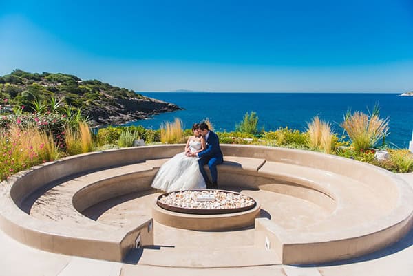 beautiful-summer-wedding-white-violet-color-tones_33