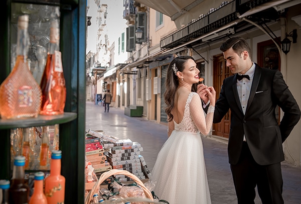beautiful-winter-wedding-corfu-burgundy-hues_21