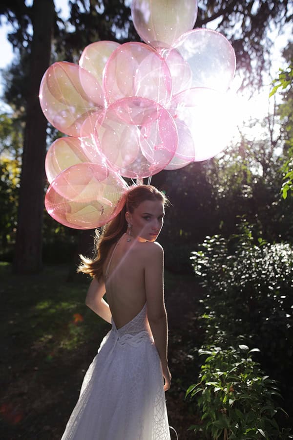 flowy-wedding-creations-ultra-romantic-bridal-look-new-bridal-collection-eleni-kollarou_01
