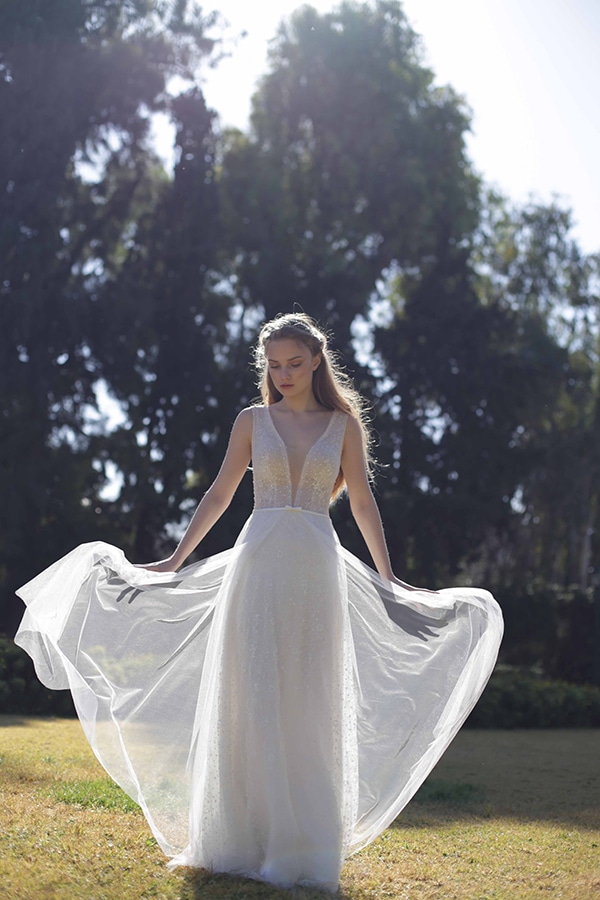 flowy-wedding-creations-ultra-romantic-bridal-look-new-bridal-collection-eleni-kollarou_02