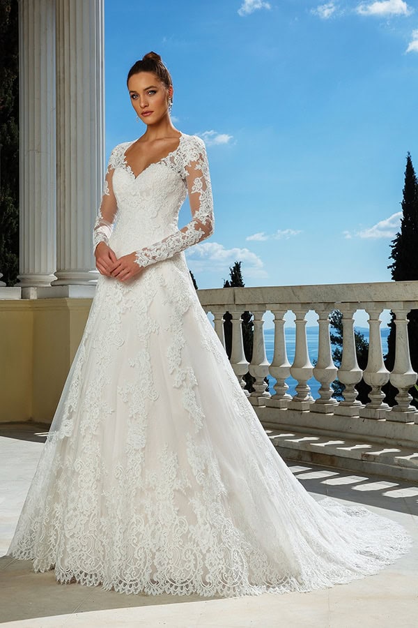 justin-alexander-wedding-dresses-we-adore_24x
