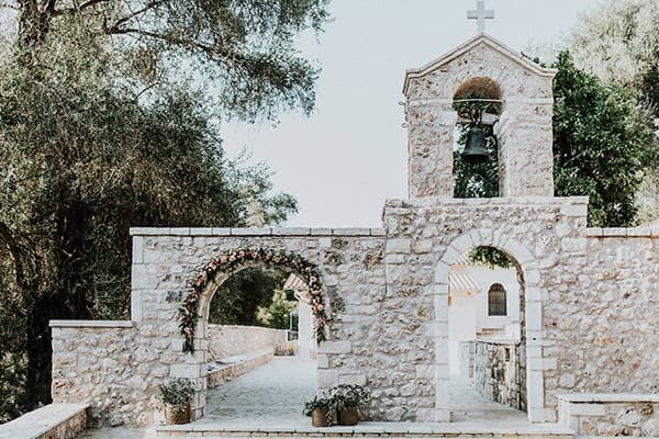 most-beautiful-olive-grove-wedding_03