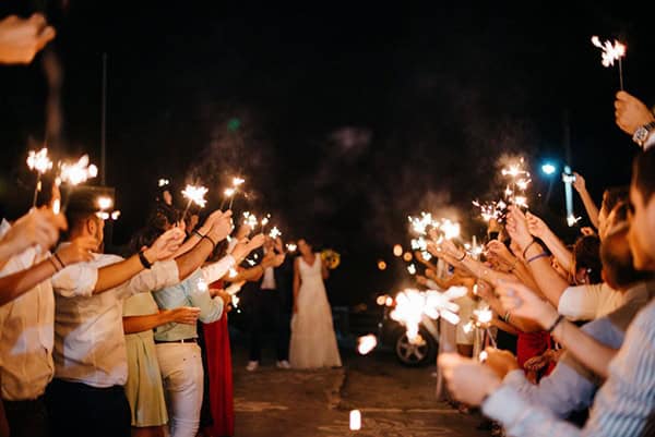 romantic-fall-wedding-beautiful-kythnos-sunflowers_32