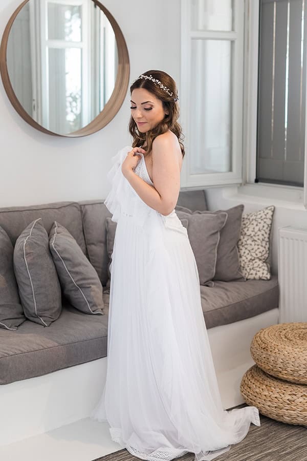 romantic-greek-island-wedding-tinos-string-lights-bhemian-elements_06