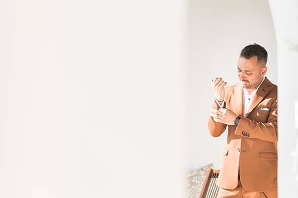 romantic-greek-island-wedding-tinos-string-lights-bhemian-elements_13