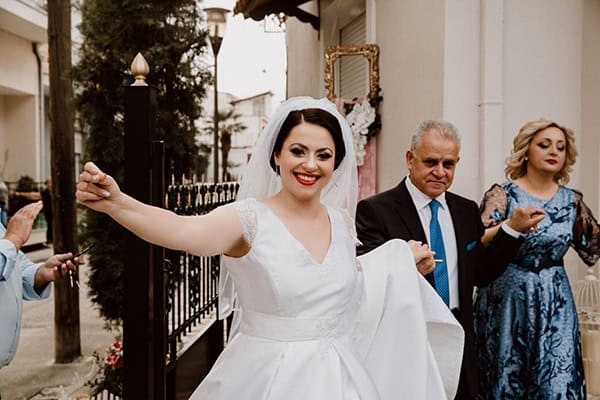 romantic-summer-wedding-beautiful-city-larisa_06