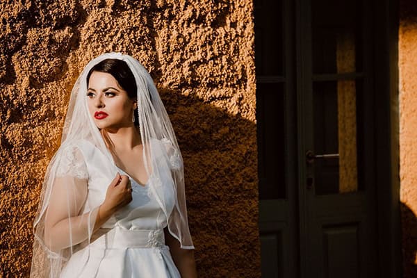 romantic-summer-wedding-beautiful-city-larisa_06x