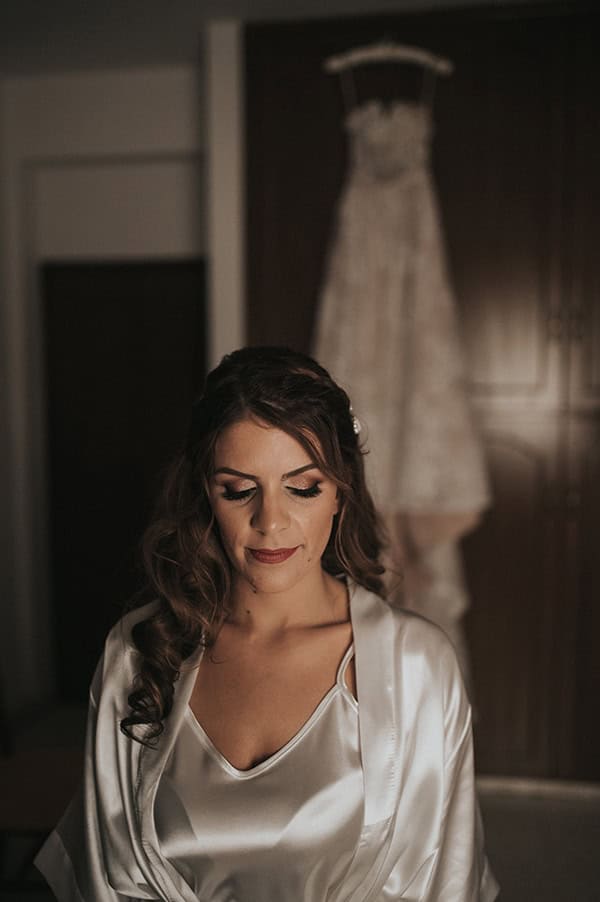 romantic-summer-wedding-paralimni-soft-pink-peach-hues_10