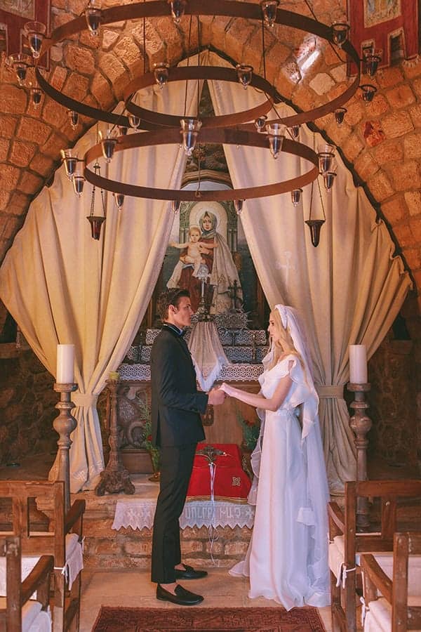 styled-shoot-lunaria-pale-colors_14w