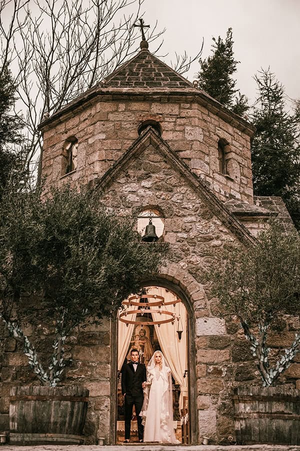 styled-shoot-lunaria-pale-colors_20