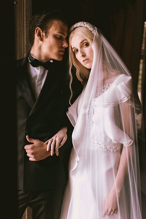 styled-shoot-lunaria-pale-colors_24