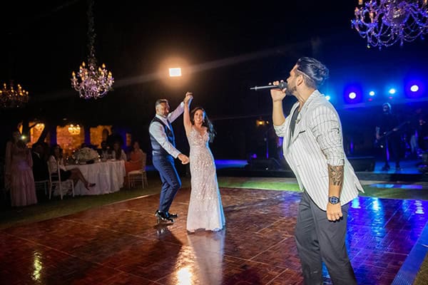 summer-wedding-white-flowers-xatzi-mansion_26