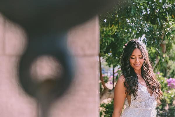 unique-chic-wedding-athens-burgundy-touches-kristina-chris_13