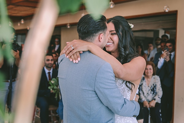 unique-chic-wedding-athens-burgundy-touches-kristina-chris_25