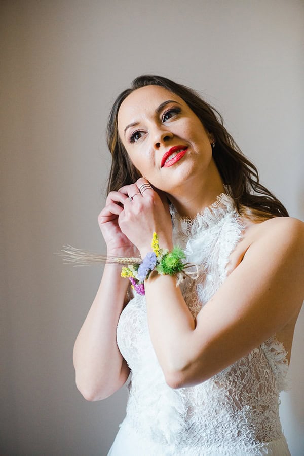 beautiful-spring-wedding-vivid-colors-athens_08