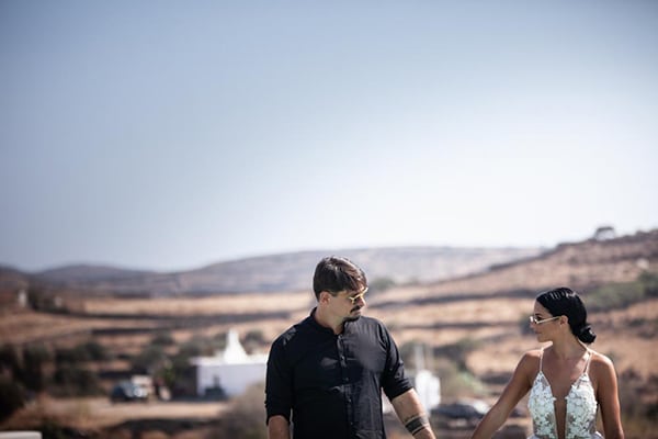 bohemian-summer-wedding-kythnos-pampas-grass_04