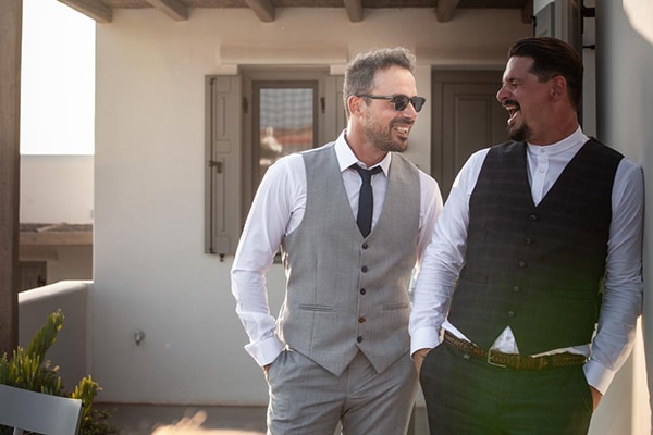 bohemian-summer-wedding-kythnos-pampas-grass_14