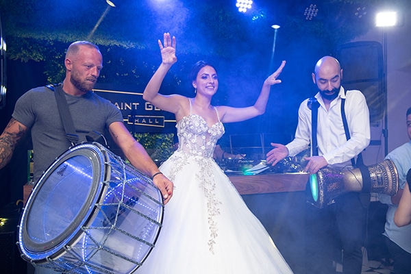 chic-fall-wedding-saint-george-hall_16