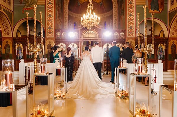 incredible-florals-fall-wedding-santorini_12