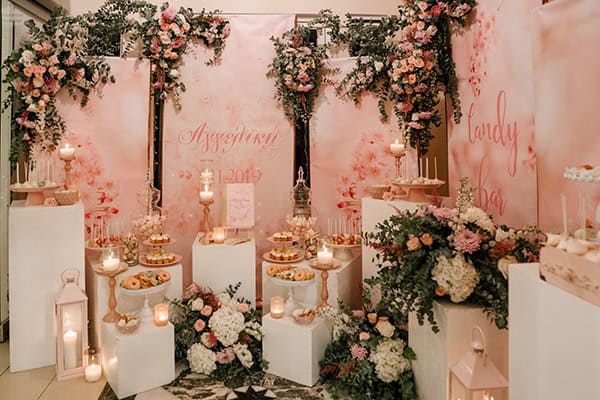 incredible-florals-fall-wedding-santorini_19