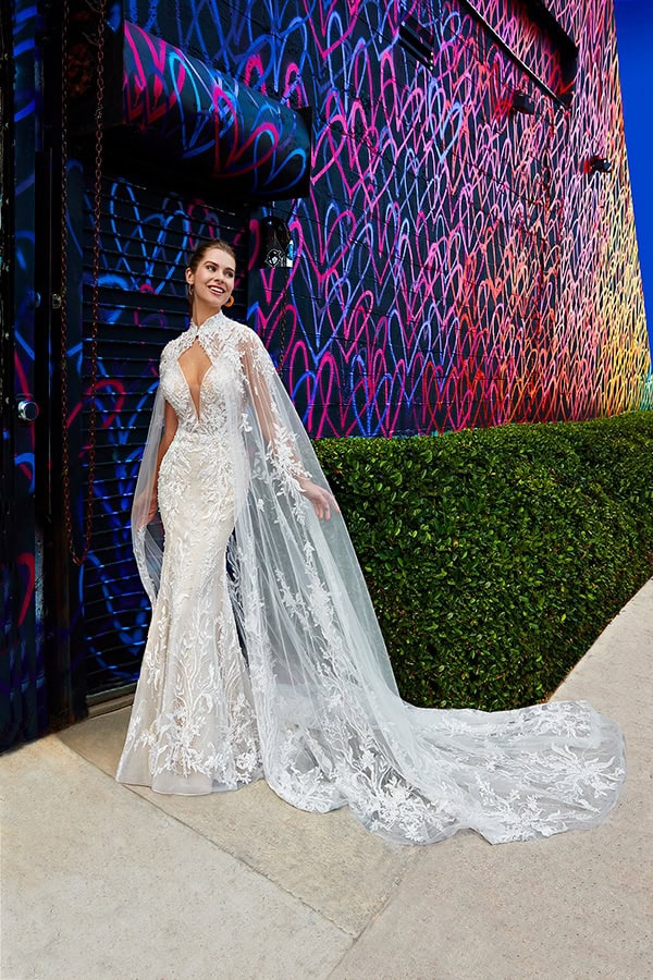 mermaid-style-wedding-dresses-demetrios_07