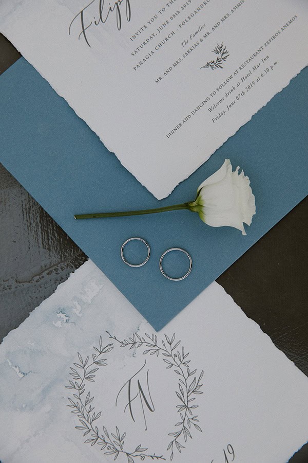 romantic-summer-wedding-folegandros-dusty-blue-accents_07
