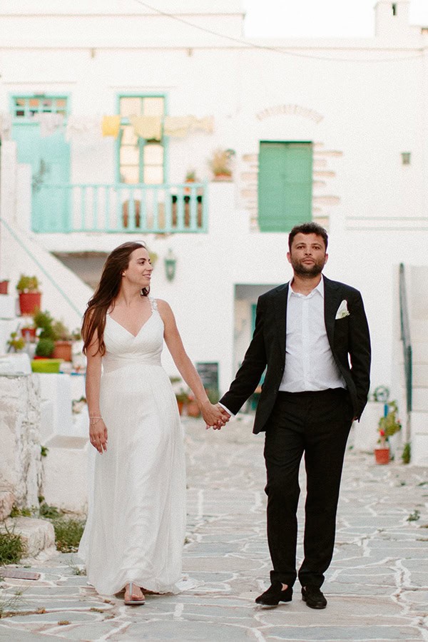 romantic-summer-wedding-folegandros-dusty-blue-accents_44