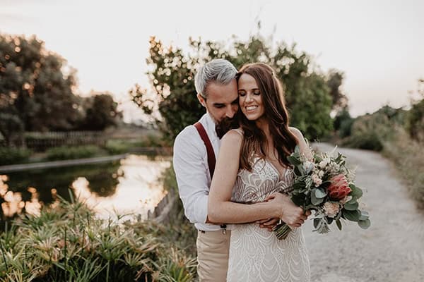 rustic-summer-wedding-crete-pastel-colors_01