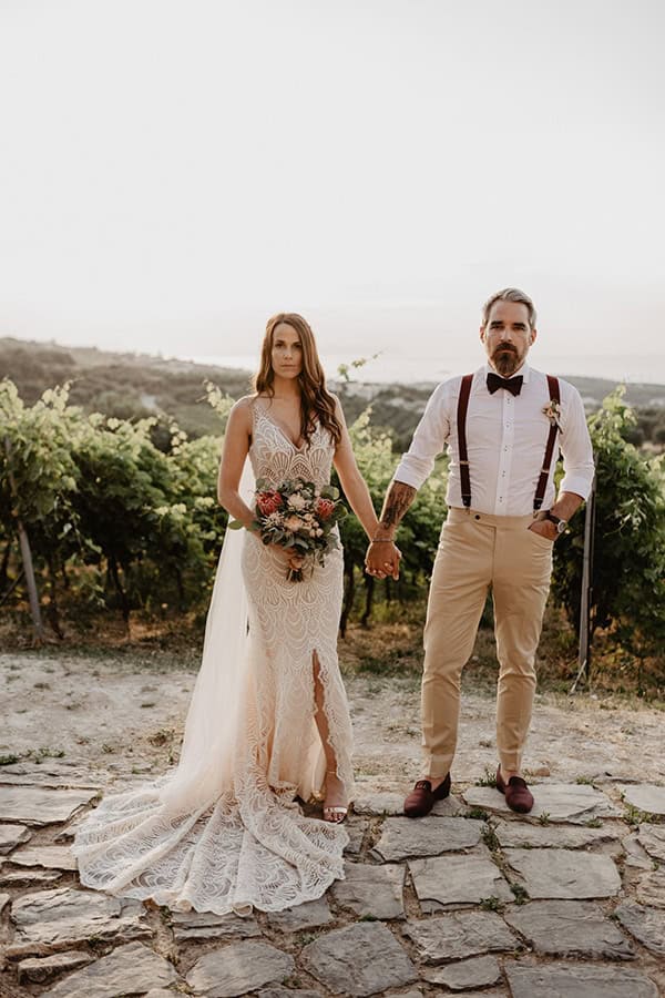 rustic-summer-wedding-crete-pastel-colors_03x
