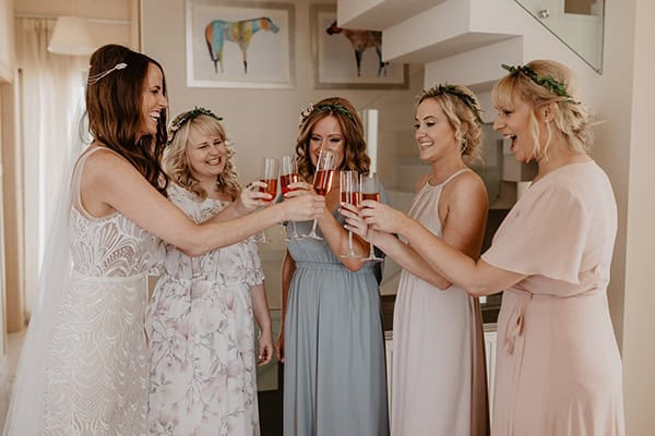 rustic-summer-wedding-crete-pastel-colors_08