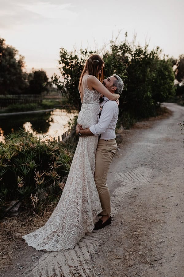 rustic-summer-wedding-crete-pastel-colors_30