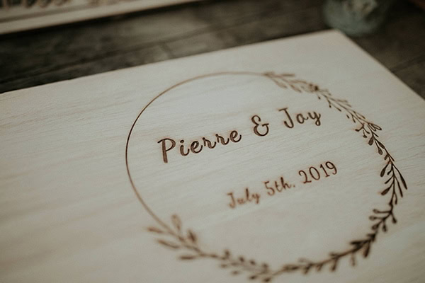 rustic-wedding-nicosia-string-lights-vivid-colors_46