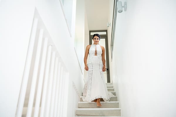 summer-wedding-paphos-white-flowers-succulents_05