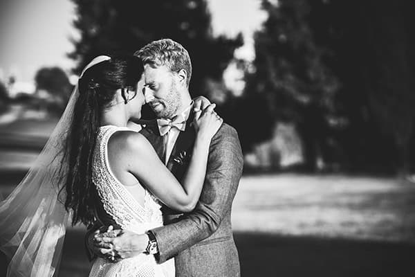summer-wedding-paphos-white-flowers-succulents_29